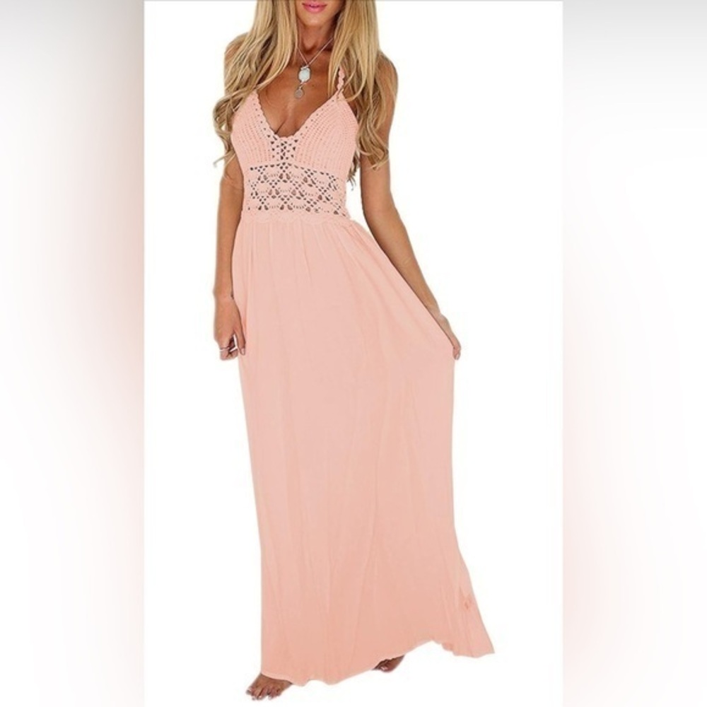 LILBETTER Crochet Backless Halter Maxi Dress – Light Pink, Large